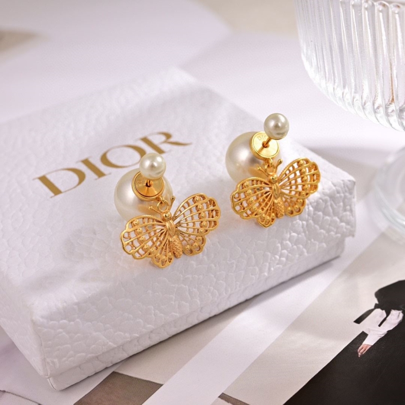 chr1st1an D10r earrings